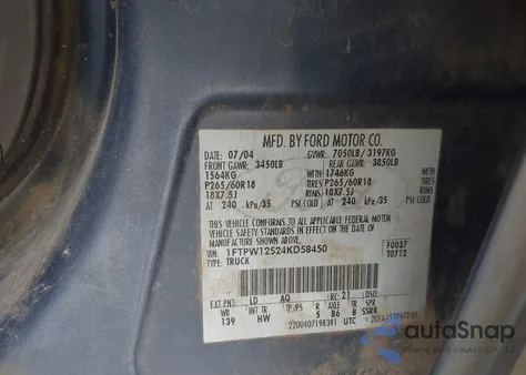 2004 Ford F-150 Lariat/Xlt from USA, damaged, VIN 1FTPW12524KD58450